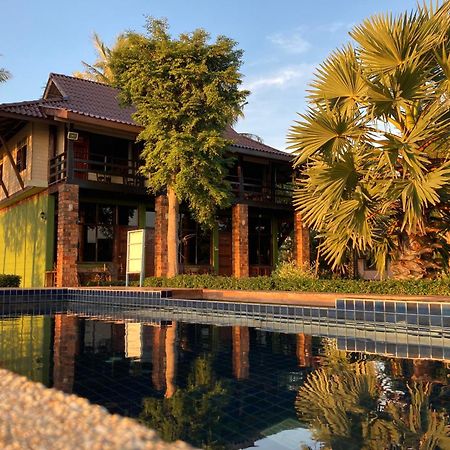 סאטון The Chevalley Beach Resort מראה חיצוני תמונה