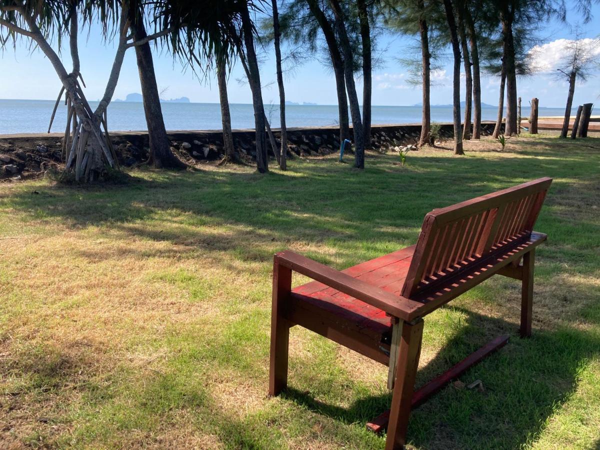 סאטון The Chevalley Beach Resort מראה חיצוני תמונה