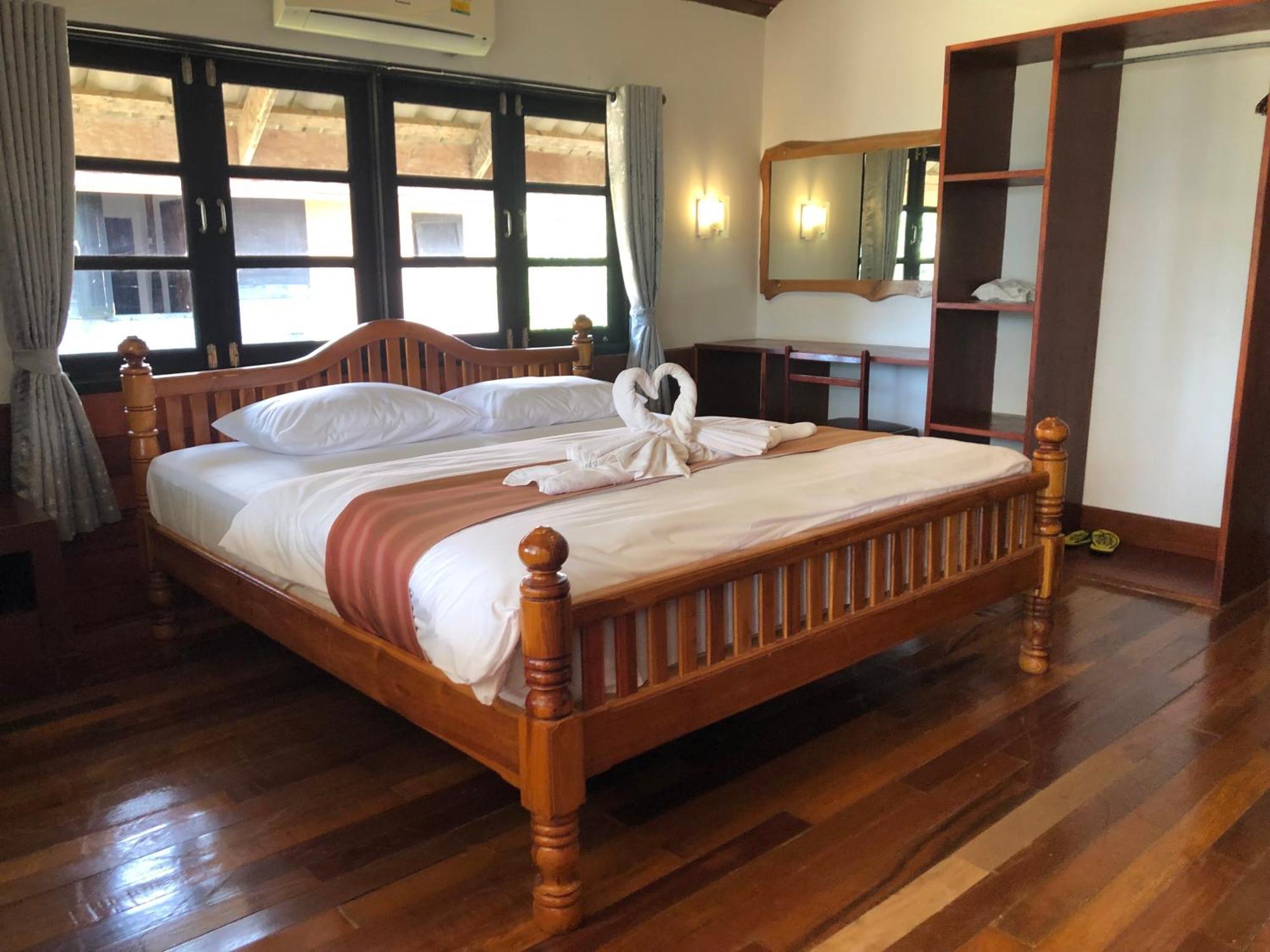 סאטון The Chevalley Beach Resort מראה חיצוני תמונה