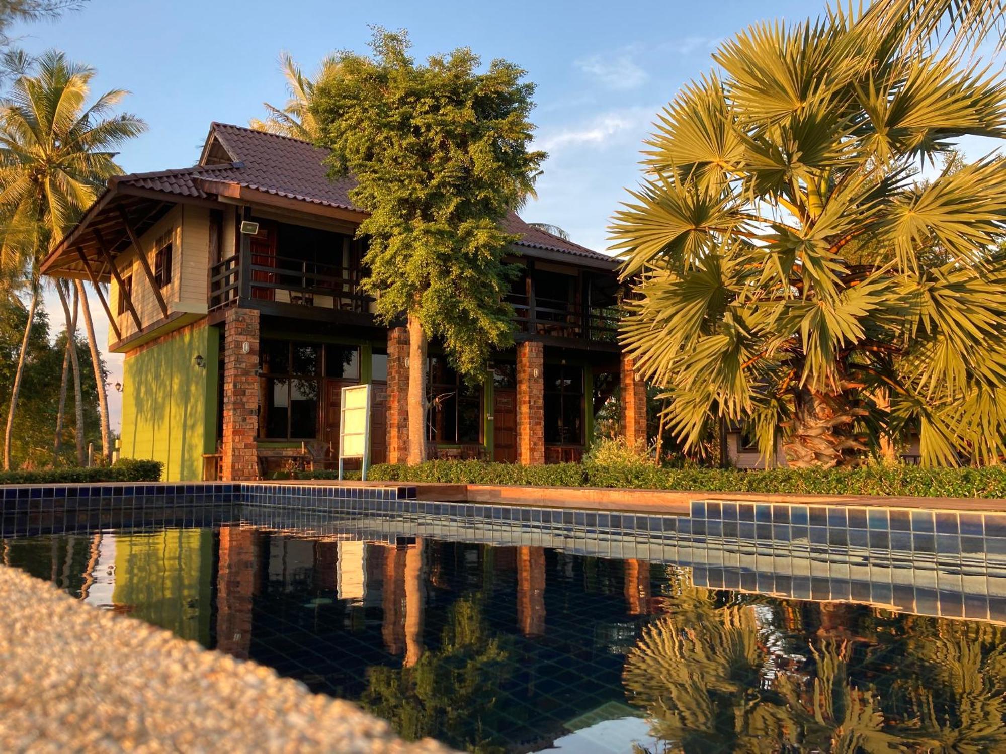 סאטון The Chevalley Beach Resort מראה חיצוני תמונה