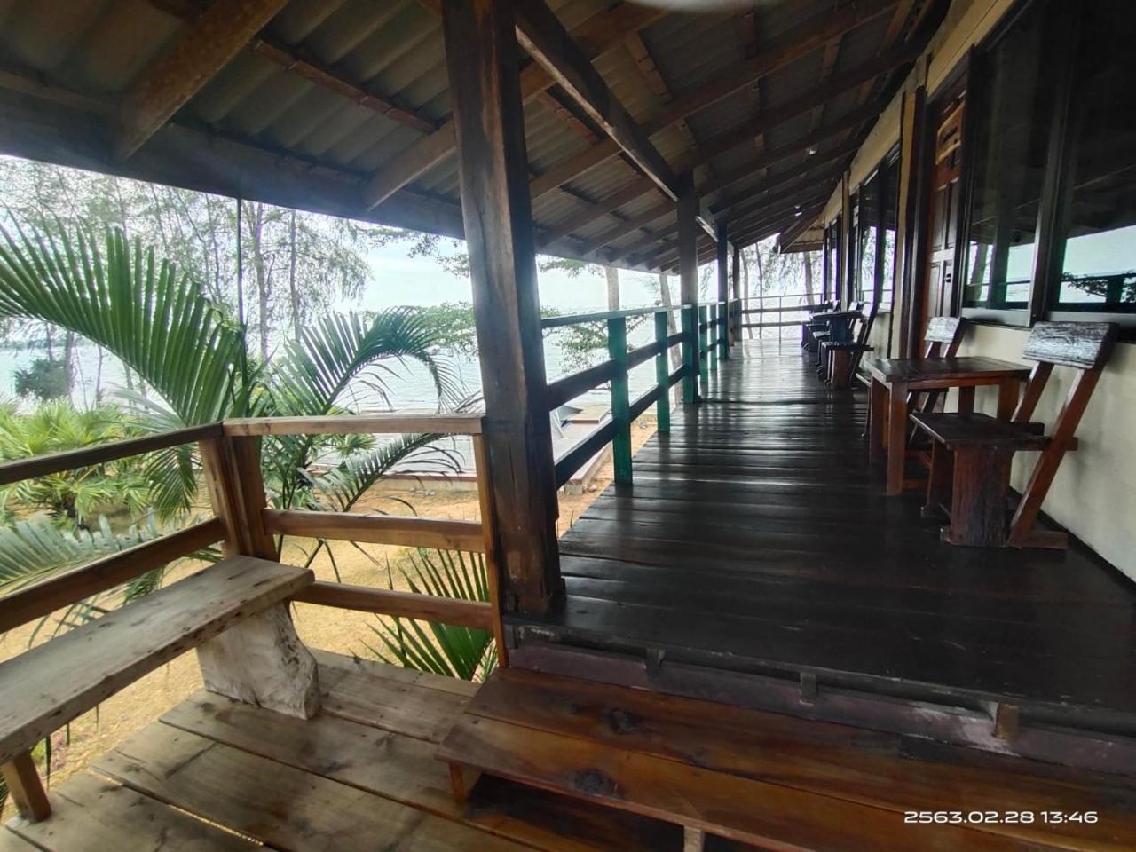 סאטון The Chevalley Beach Resort מראה חיצוני תמונה